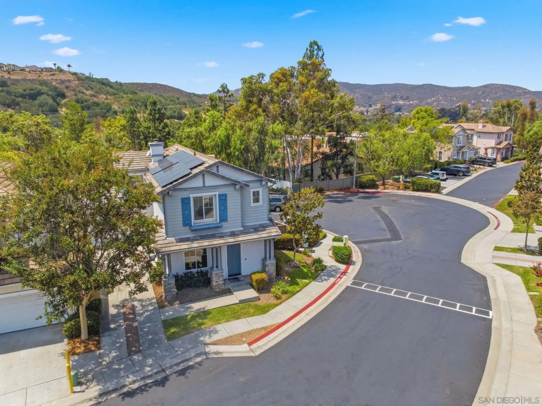 12256 Pepper Tree Ln