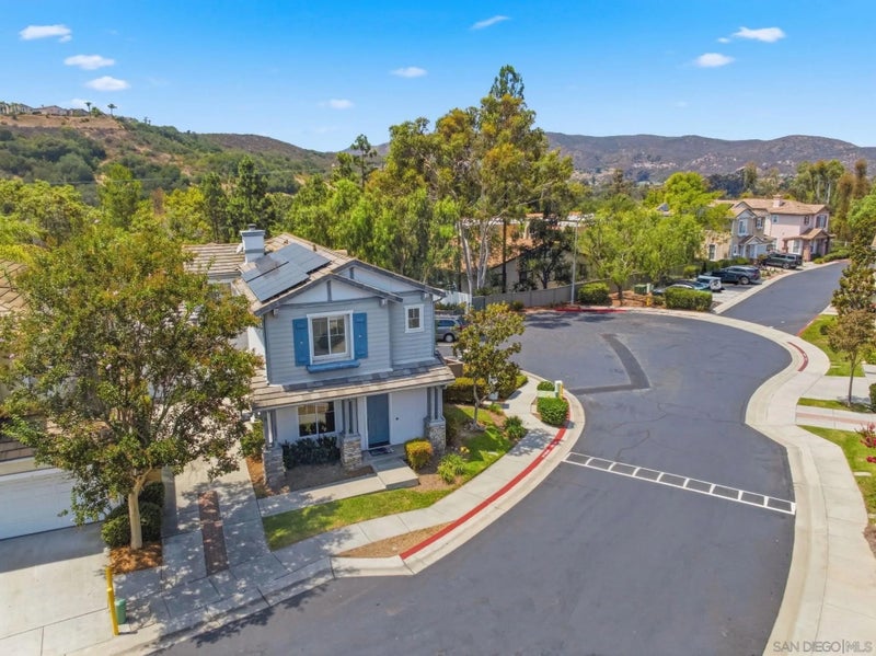 12256 Pepper Tree Ln