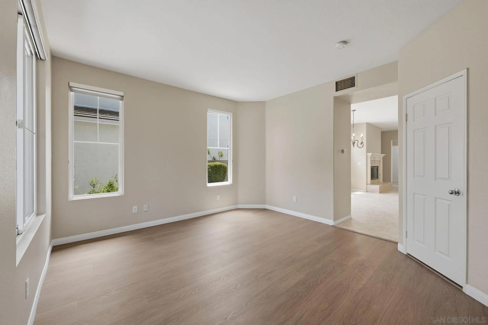 12256 Pepper Tree Ln