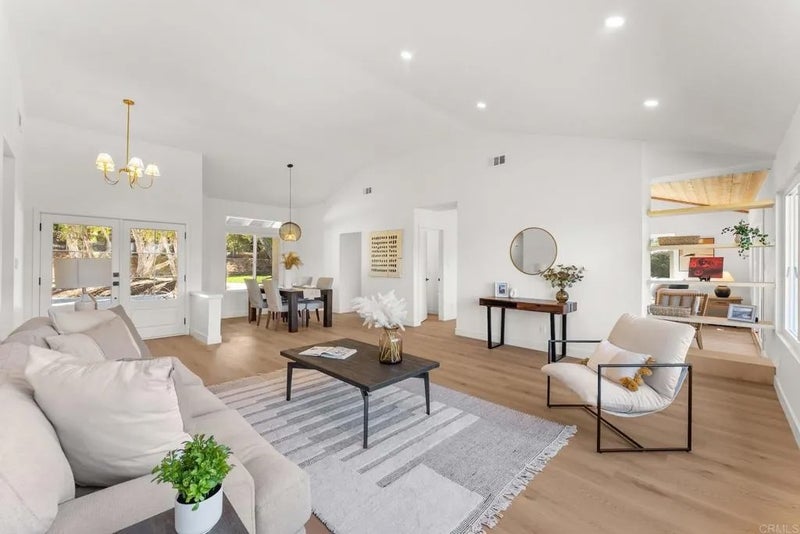 938 Evergreen Lane