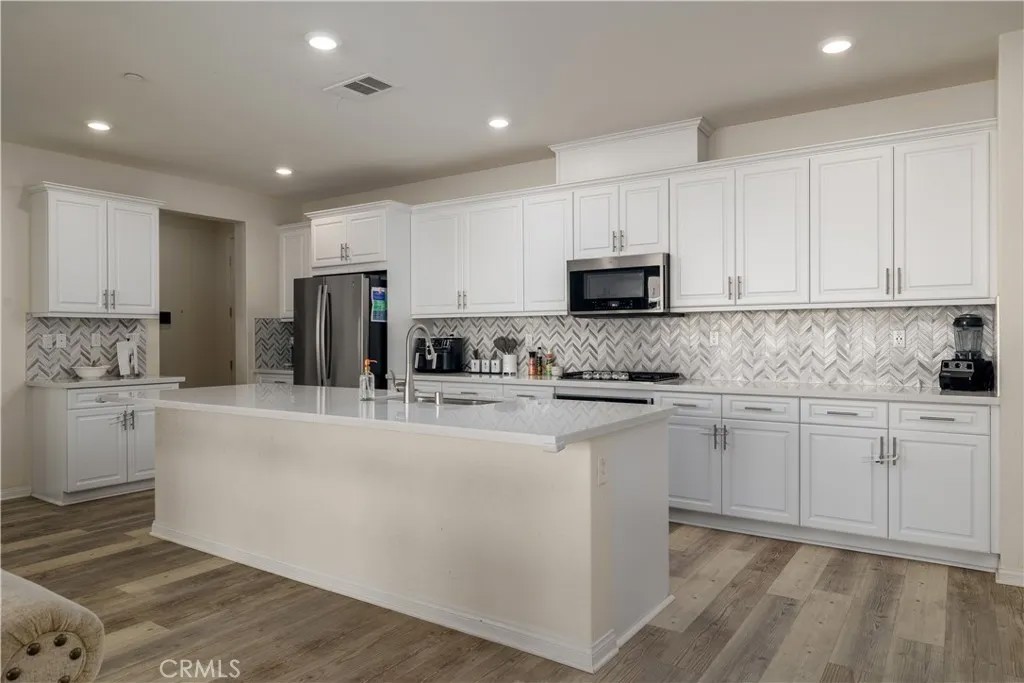 30538 Oasis Rd.