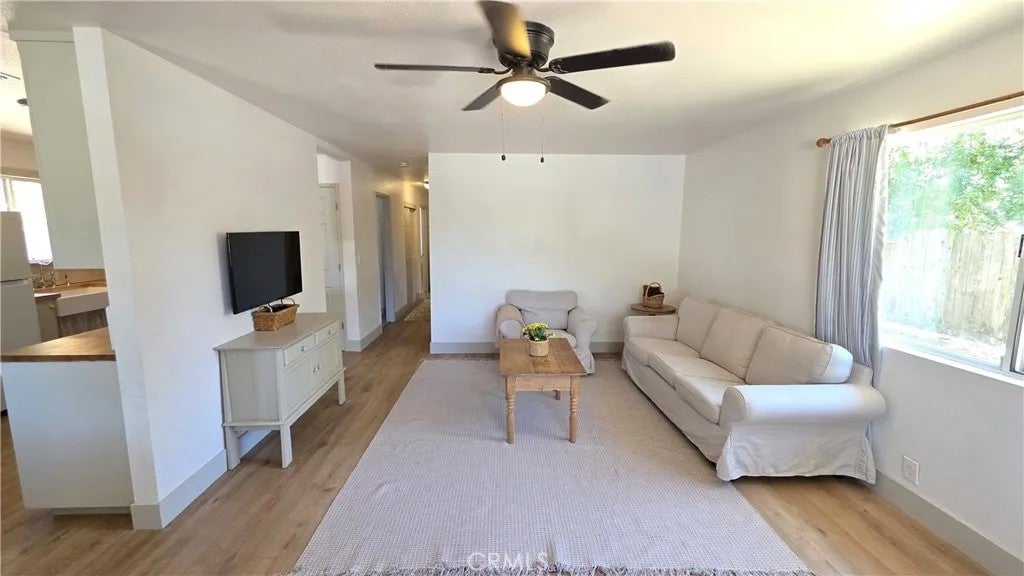Photo of 439 Scarlet Oak Dr, Gridley, CA 95948 (MLS # SN26175302)