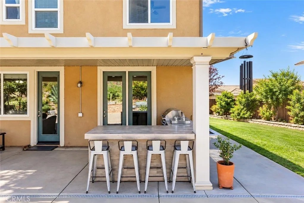 1448 Moonlight Drive