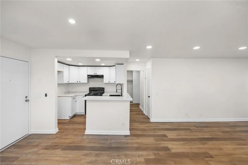 600 W 3rd Street B205