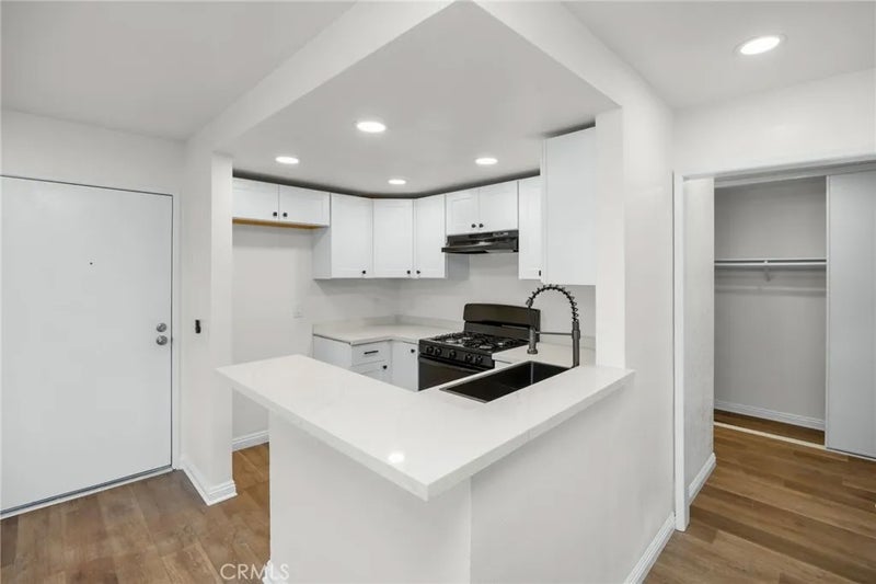 600 W 3rd Street B205