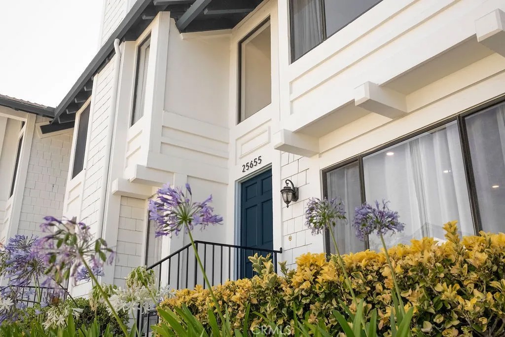 25655 Paseo La Cresta 47
