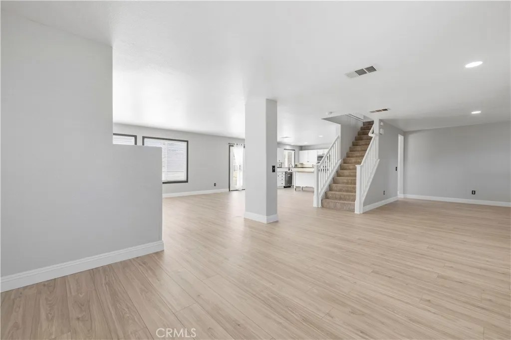 4310 Norval