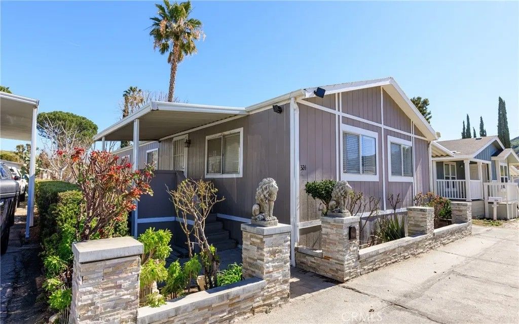 Photo of 29021 Bouquet Canyon #324, Saugus, CA 91390 (MLS # SR26041836)