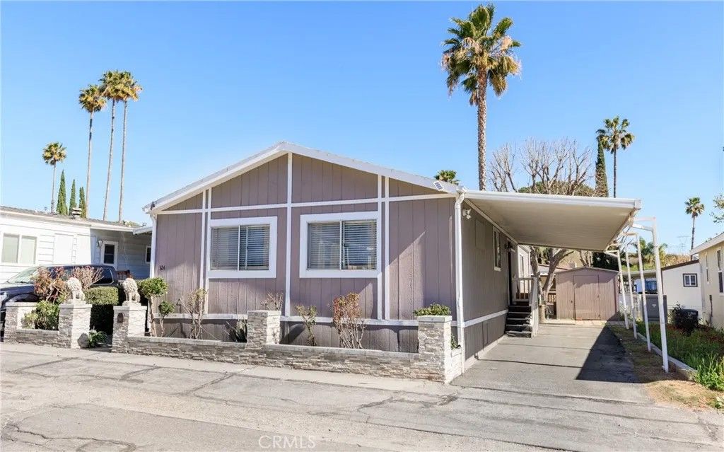 Photo of 29021 Bouquet Canyon #324, Saugus, CA 91390 (MLS # SR26041836)