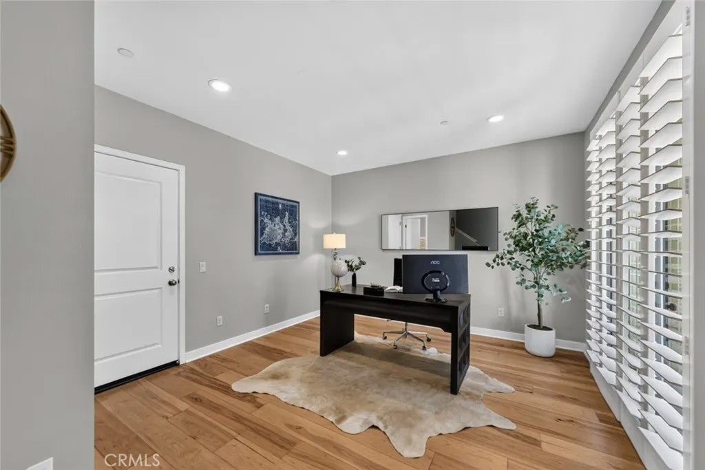 553 W Foothill Boulevard 130