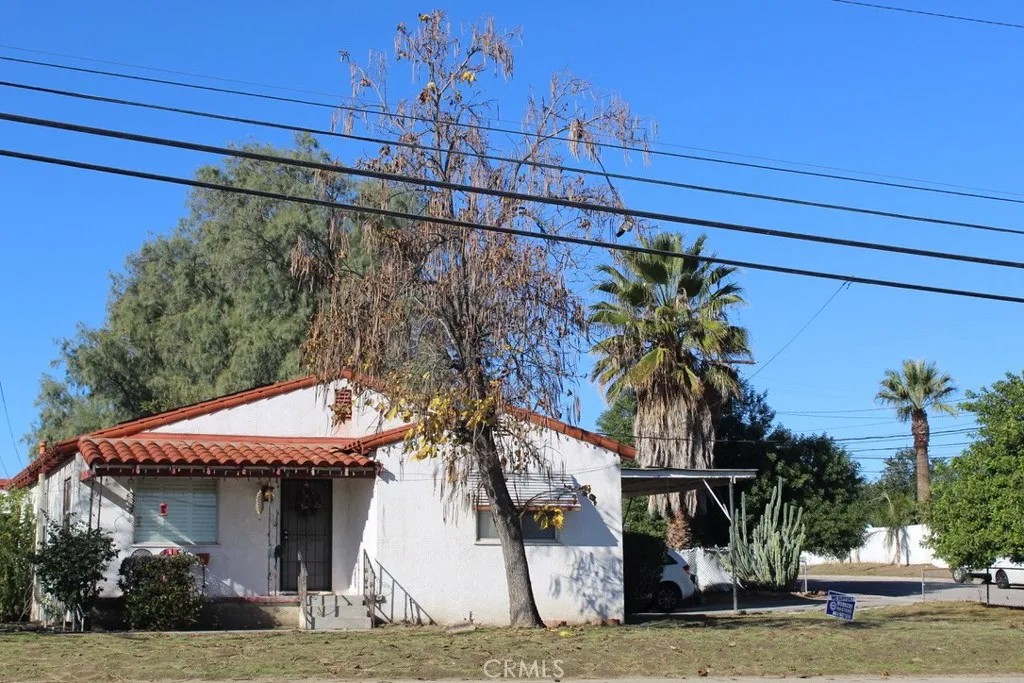 1195 N Rancho Avenue