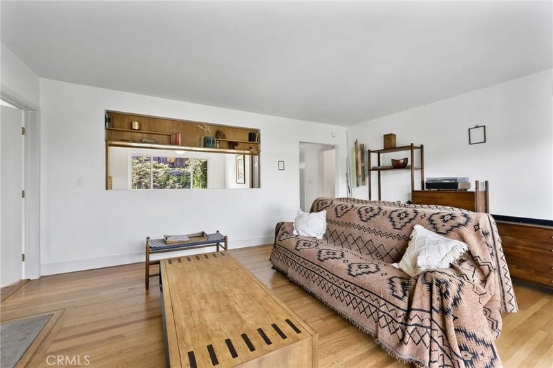 1425 Longview