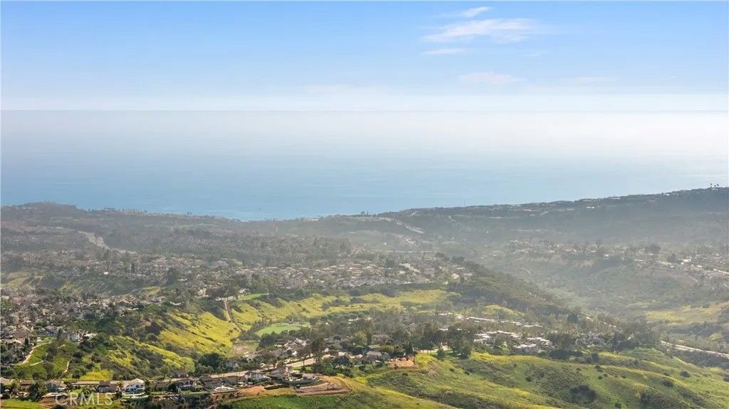 Photo of 10 Salermo, Laguna Niguel, CA 92677 (MLS # OC26061600)