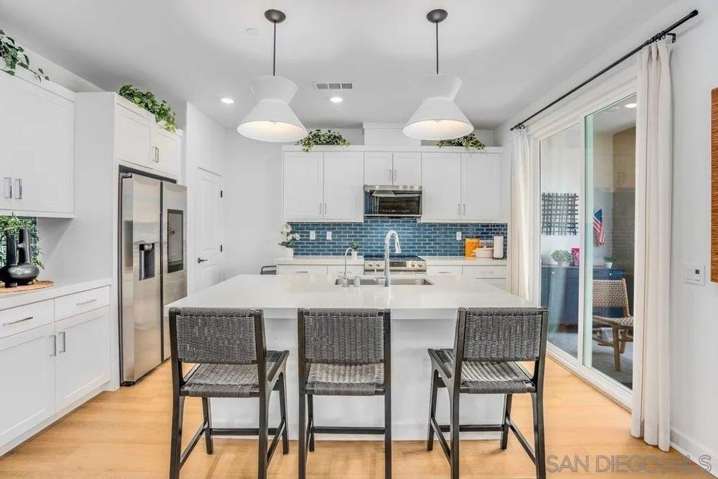 Photo of 11903 Owen Ln, San Diego, CA 92128 (MLS # 260003895)