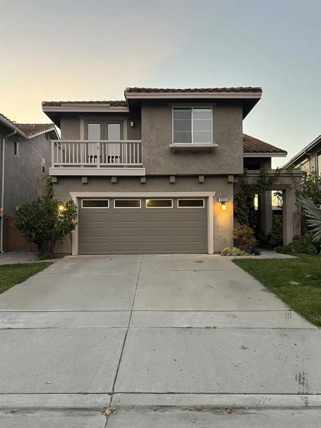 Photo of 1969 Woodland Heights Gln, Escondido, CA 92026 (MLS # NDP2600324)