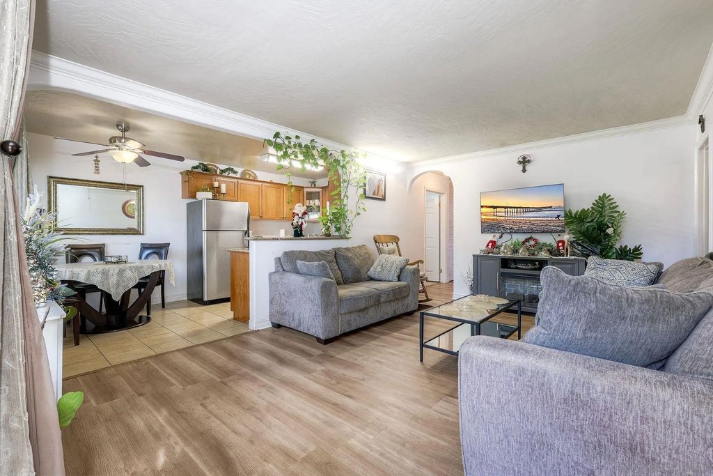 Photo of 792 Avocado Ave #29, El Cajon, CA 92020 (MLS # 250046168)