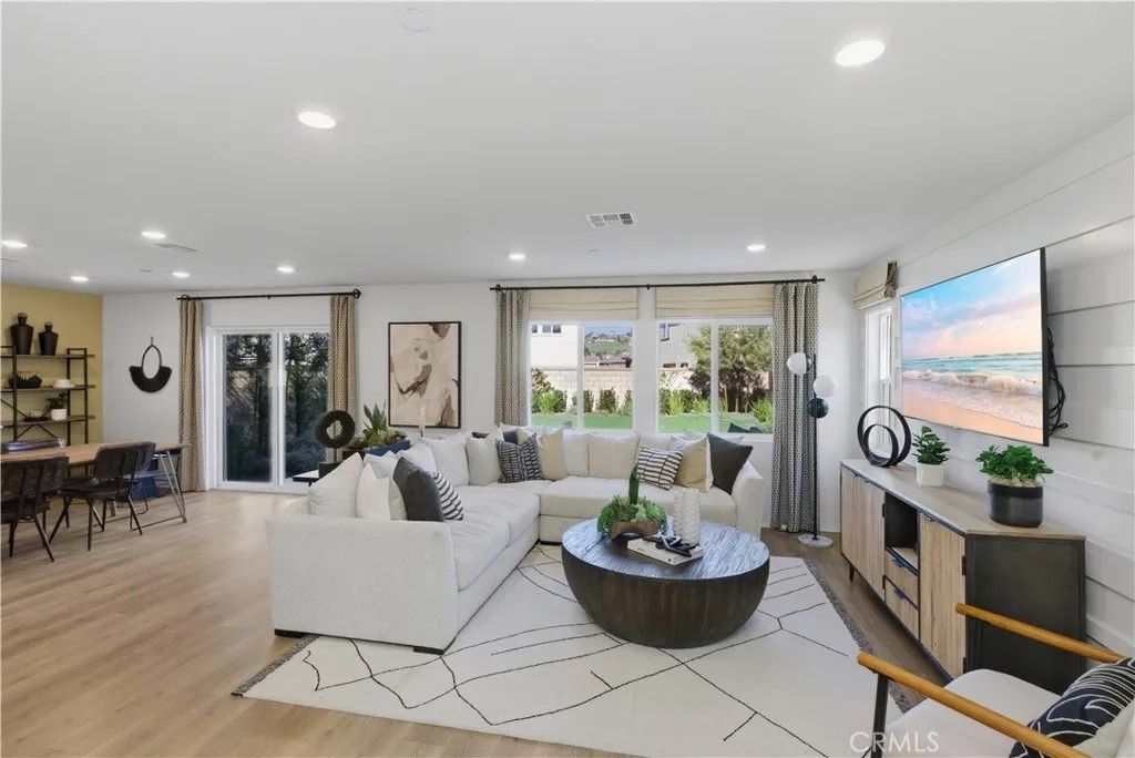 Photo of 8265 Perada Street, Jurupa Valley, CA 92509 (MLS # OC26018522)