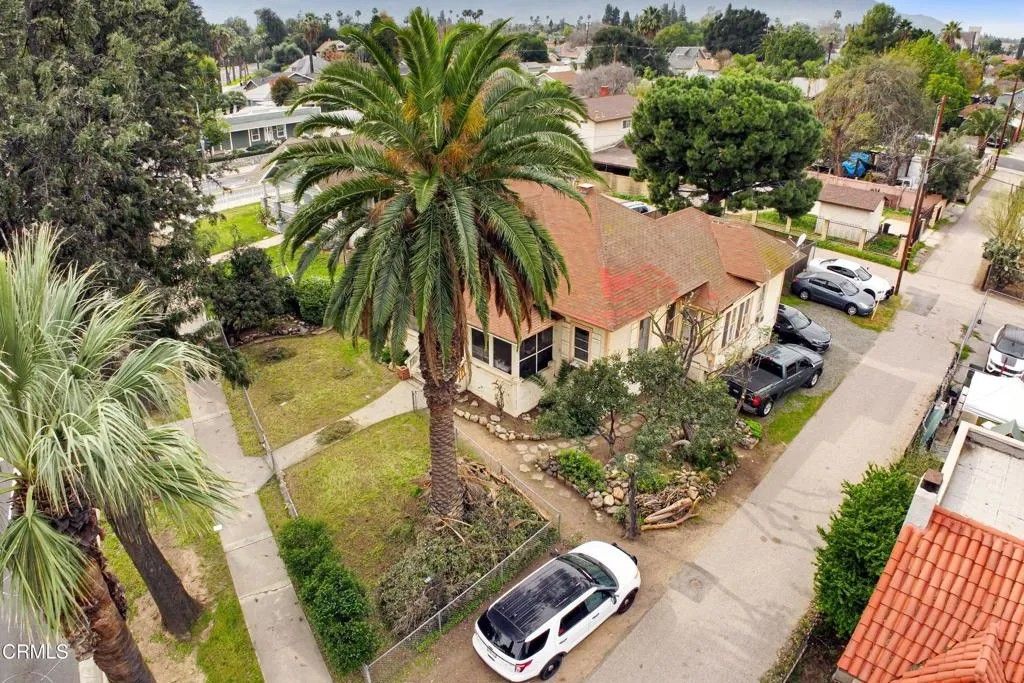 Photo of 714 E Grand Boulevard, Corona, CA 92879 (MLS # P1-25631)