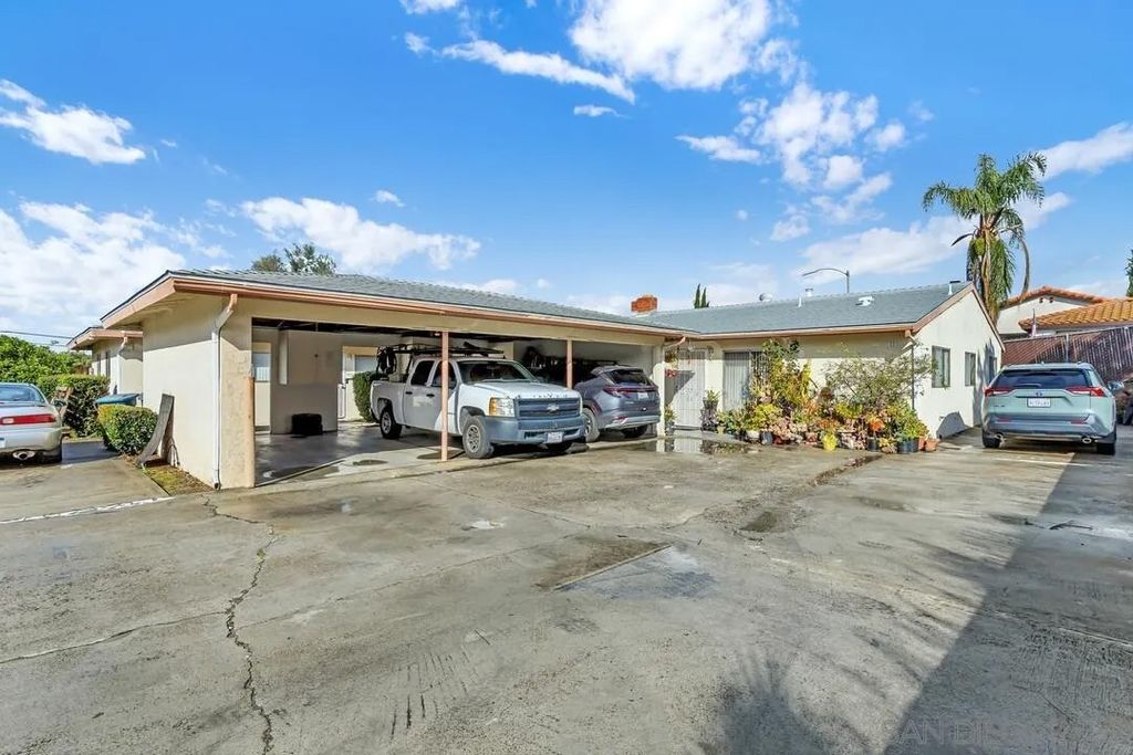 Photo of 120 Trellis Lane, Escondido, CA 92026 (MLS # 260005075)