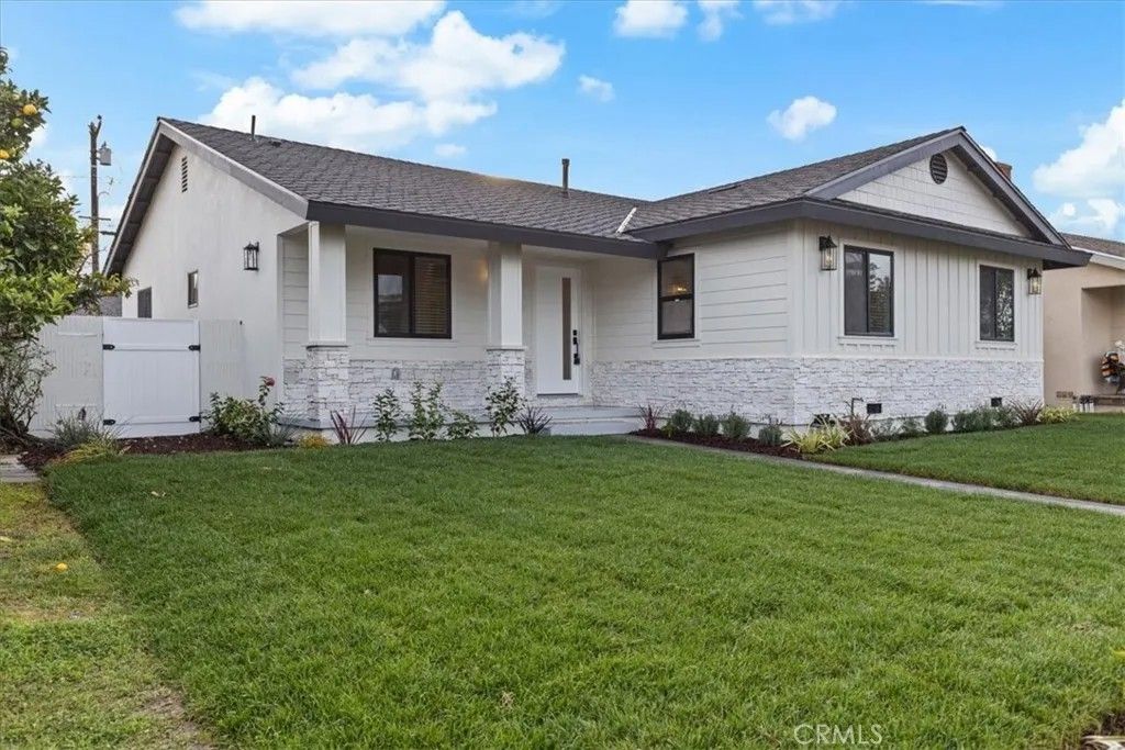 Photo of 23217 Anza Avenue, Torrance, CA 90505 (MLS # SB26059260)