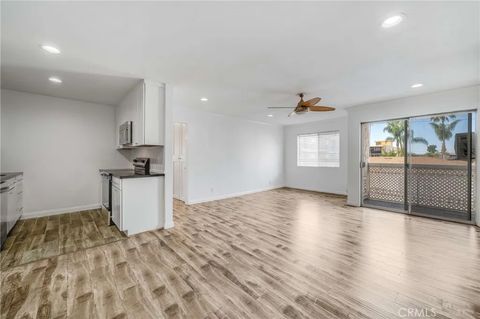 Photo of 3565 Linden Ave, Long Beach, CA 90807 (MLS # PW26058236)