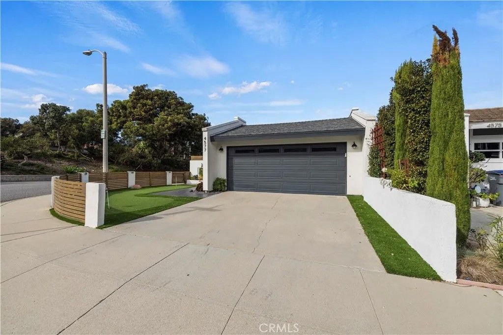Photo of 4577 Gateshead, Oxnard, CA 93035 (MLS # SR26001096)