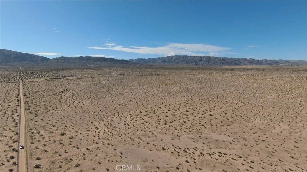 Photo of 5422 Pinto Mountain, 29 Palms, CA 92277 (MLS # JT26013437)
