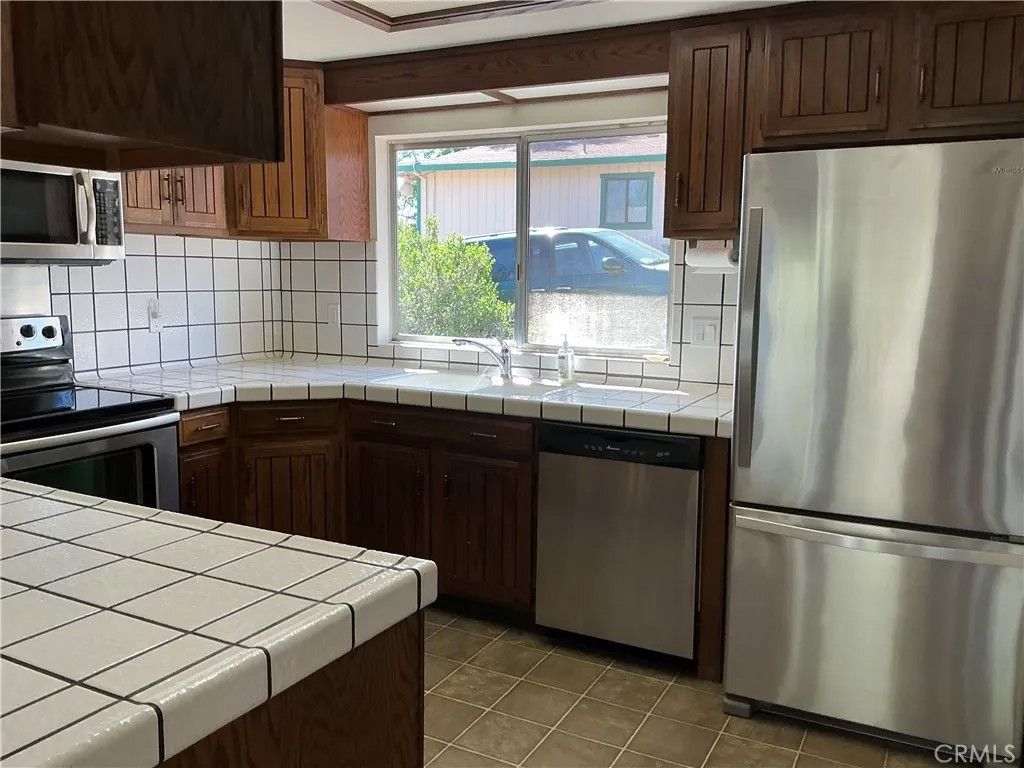 Photo of 5303 Sierra Drive, Kelseyville, CA 95451 (MLS # LC26072979)