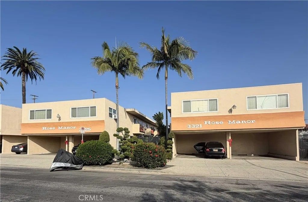 Photo of 3321 W 74th St, Los Angeles, CA 90043 (MLS # SB26064661)