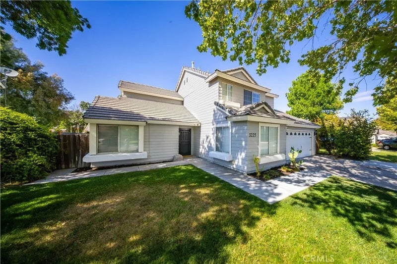 3225 W Avenue J4
