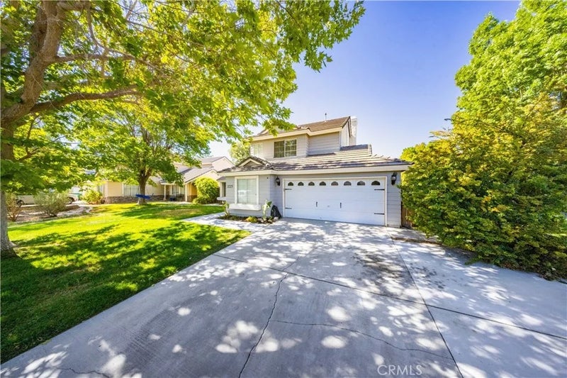 3225 W Avenue J4