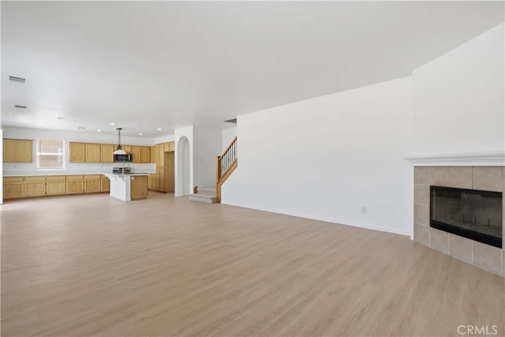 2207 Beechwood