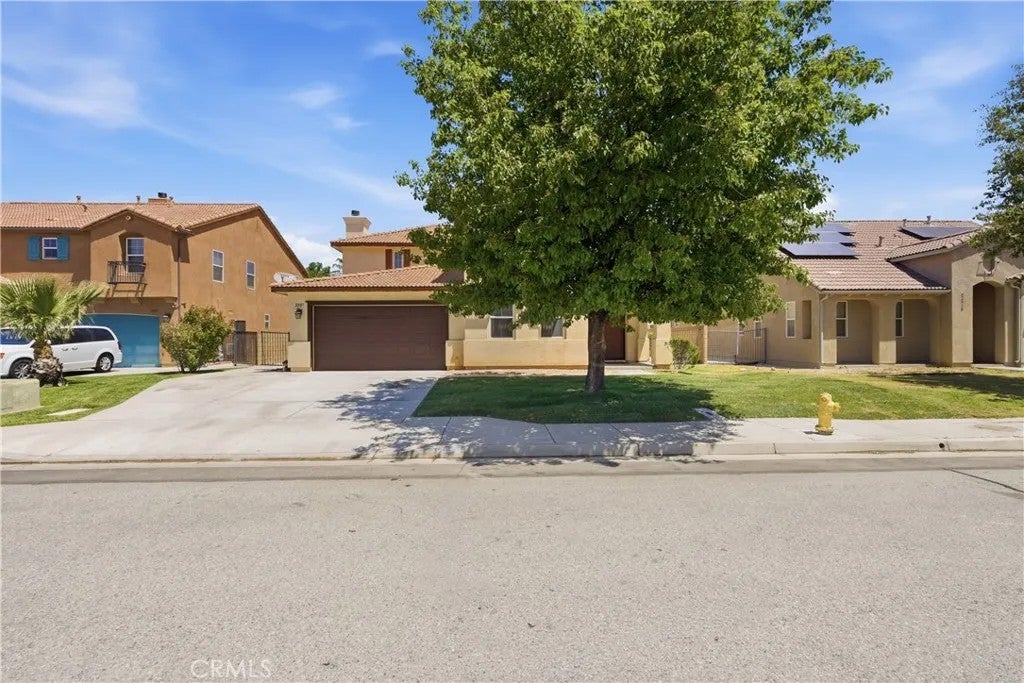 2207 Beechwood