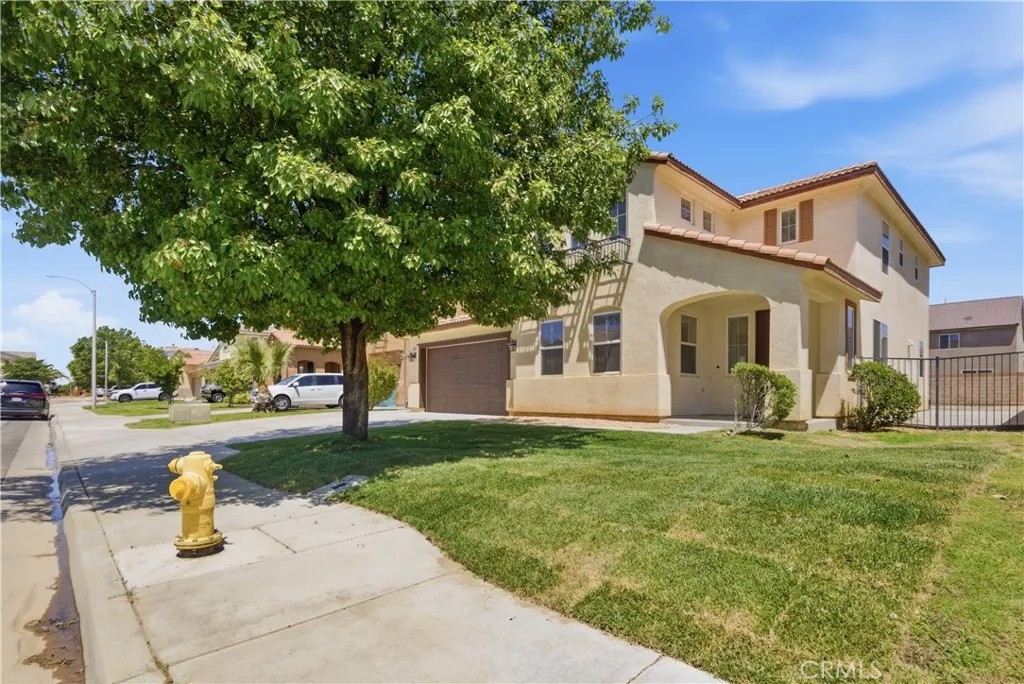 2207 Beechwood