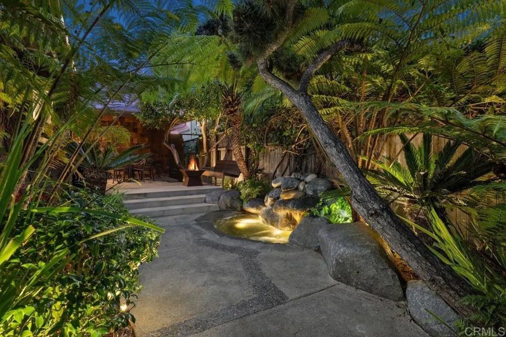 Photo of 2034 Mackinnon Avenue, Cardiff By The Sea, CA 92007 (MLS # NDP2510708)