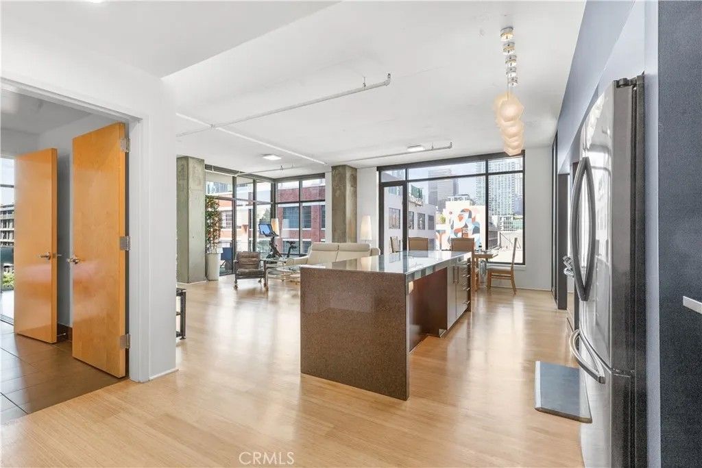 Photo of 1111 S Grand Ave #609, Los Angeles, CA 90015 (MLS # DW25281972)