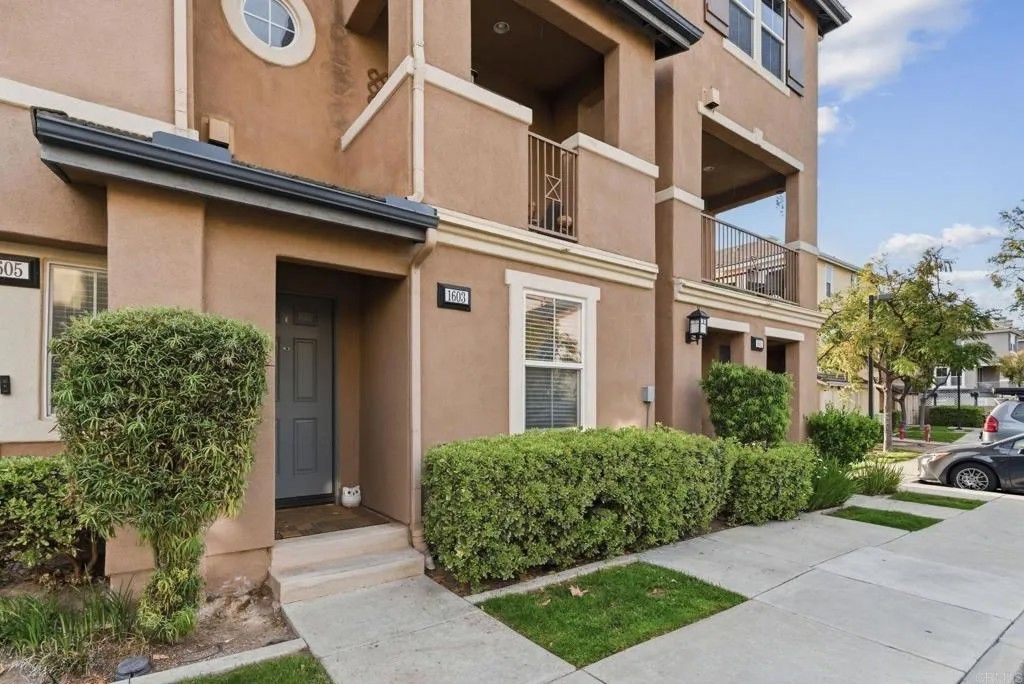 Photo of 1603 Yellow Pine Place, Chula Vista, CA 91915 (MLS # PTP2602041)