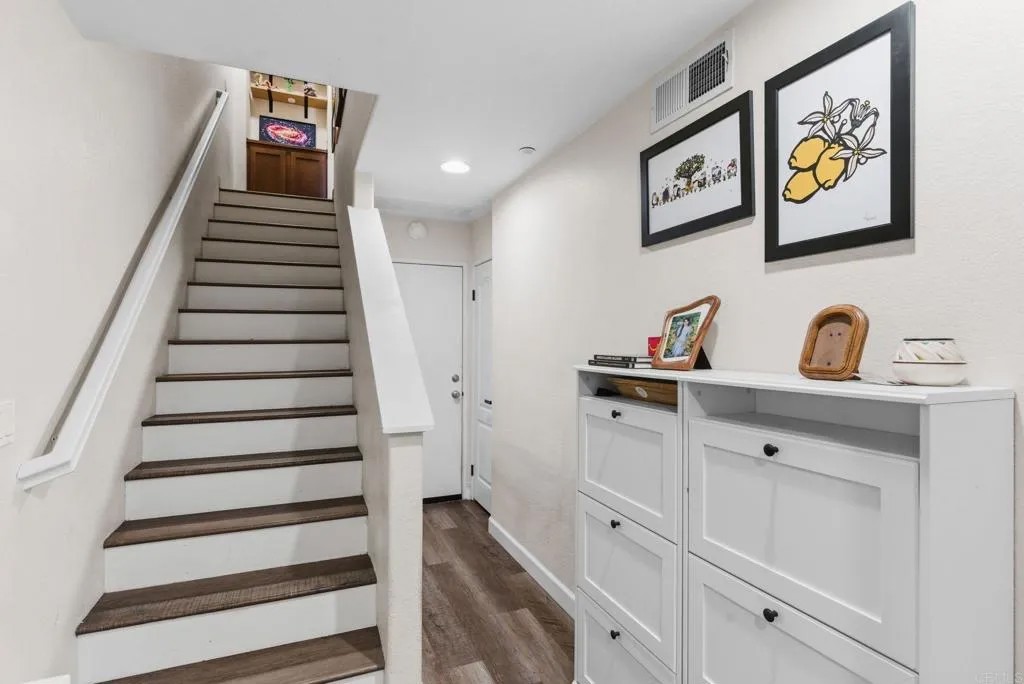 1603 Yellow Pine Place