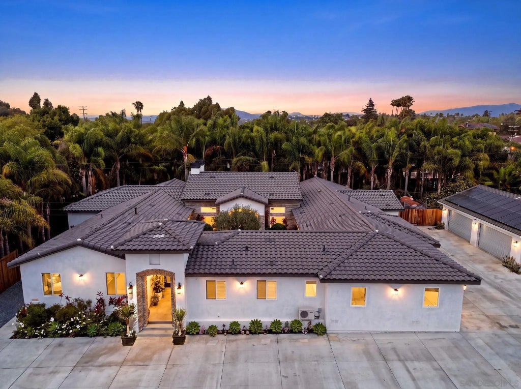 Photo of 50 F ST, Chula Vista, CA 91910 (MLS # 260022451)