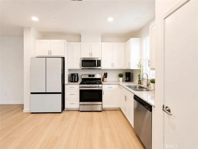 5491 Seacliff 113