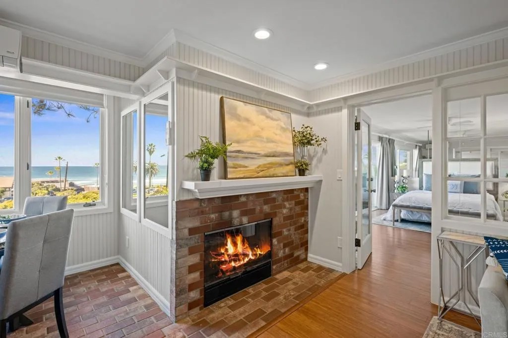 1562 Camino Del Mar 440