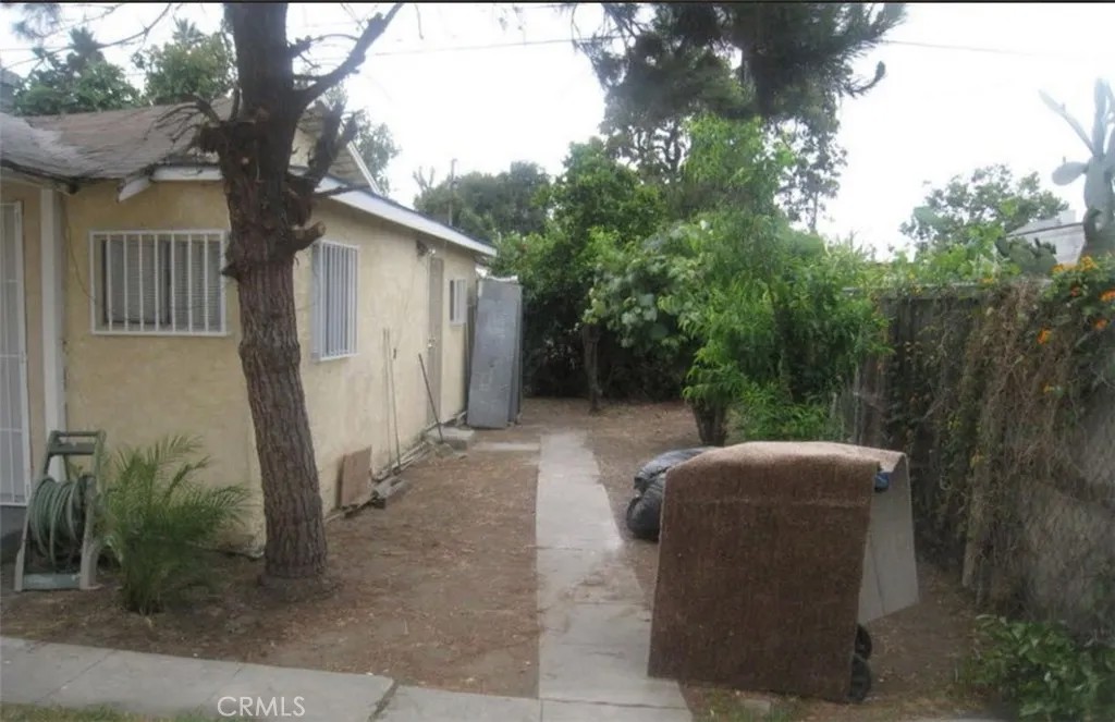 1341 W 92nd Street