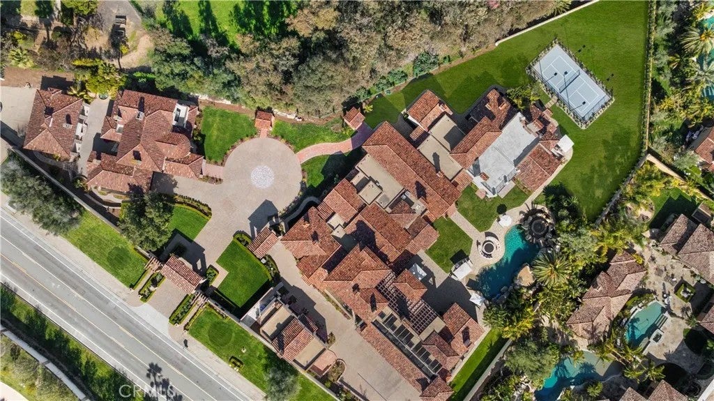 Photo of 15931 Via De Santa Fe, Rancho Santa Fe, CA 92067 (MLS # ND26125874)