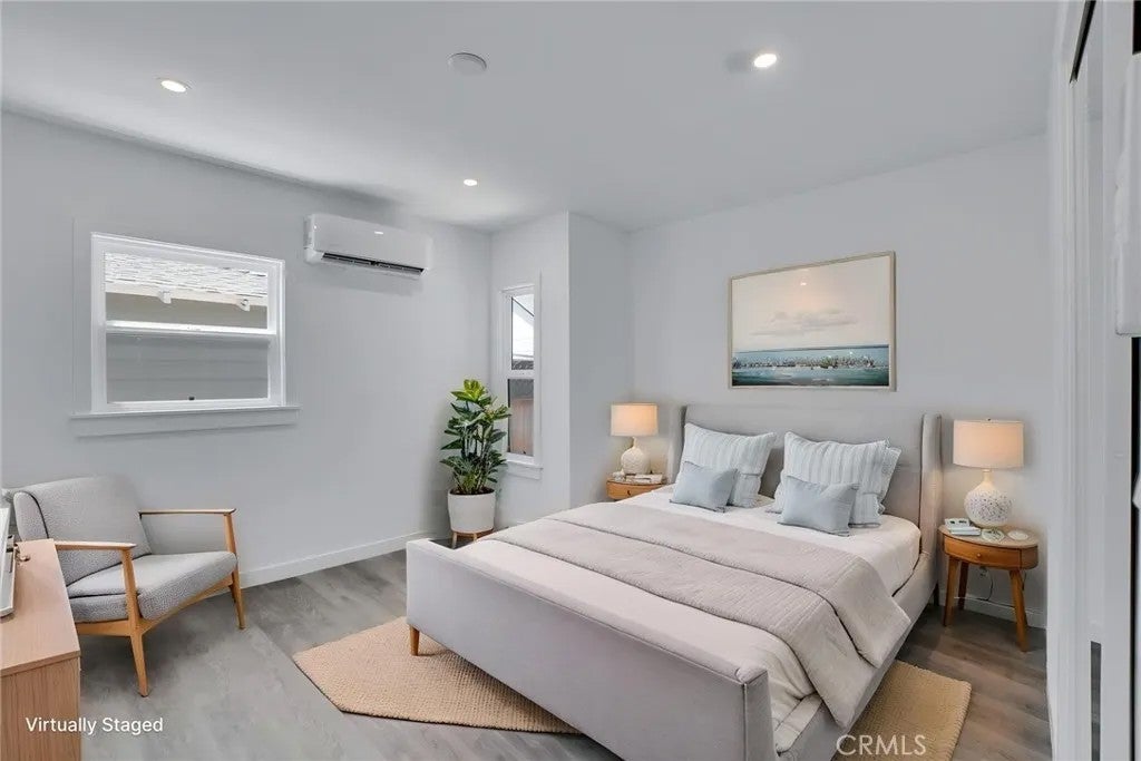 315 N San Jose
