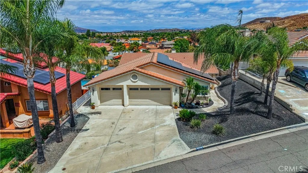 30446 S South Fork Drive