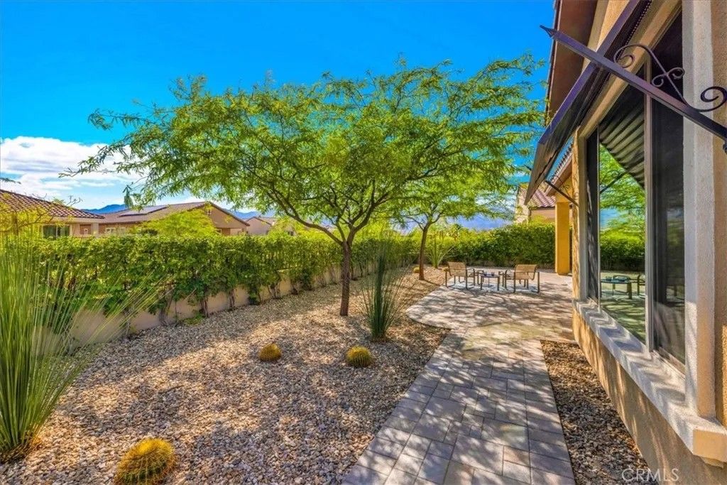 Photo of 39 Grenache, Rancho Mirage, CA 92270 (MLS # SR26045385)