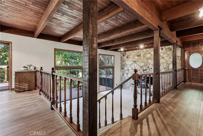 404 Golf Course Way
