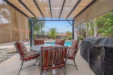 Tiny photo for 594 Diana Ct, Hanford, CA 93230 (MLS # FR25238900)