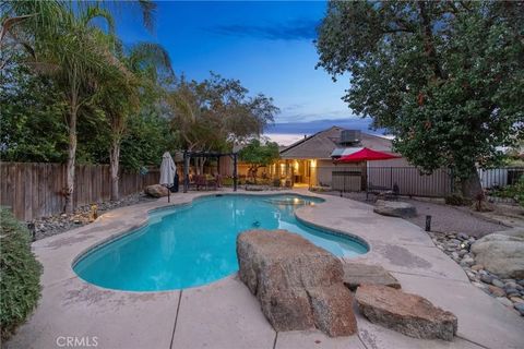 Tiny photo for 594 Diana Ct, Hanford, CA 93230 (MLS # FR25238900)