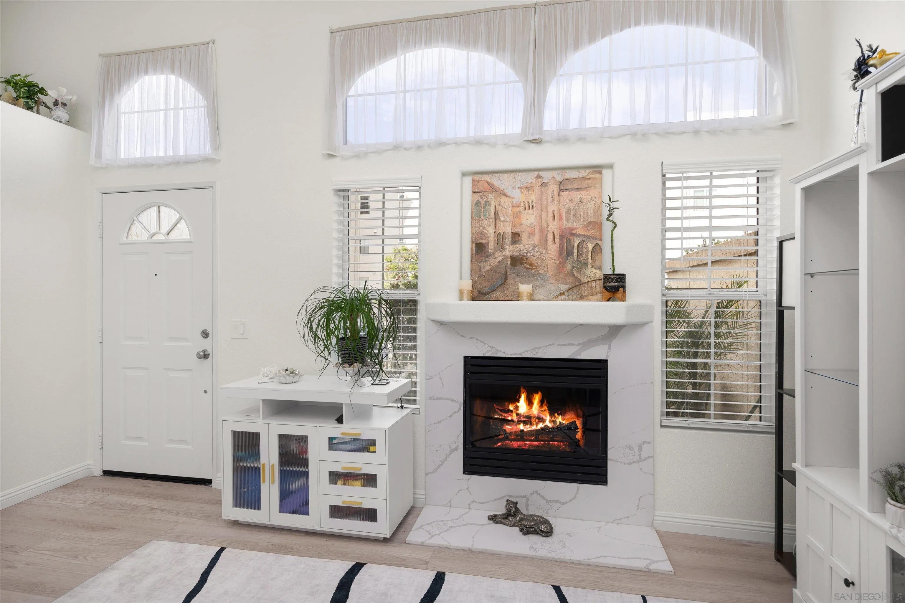12613 El Camino Real B